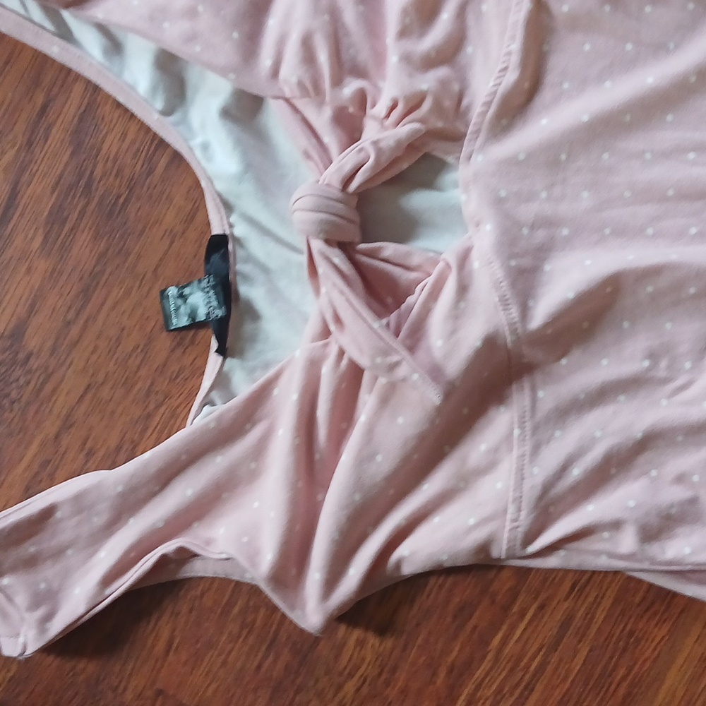 Pinup girl bodysuit - Picture 2 of 9